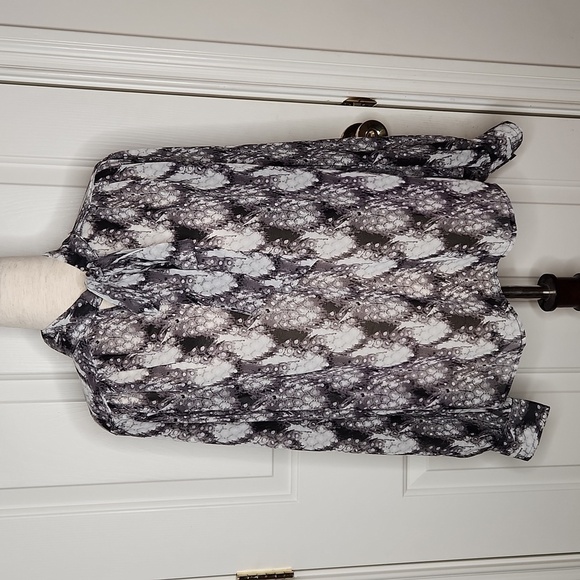 WORTHINGTON Black & White Snake Print Long Sleeve Tie Neck Blouse Size L NWT - Picture 1 of 16